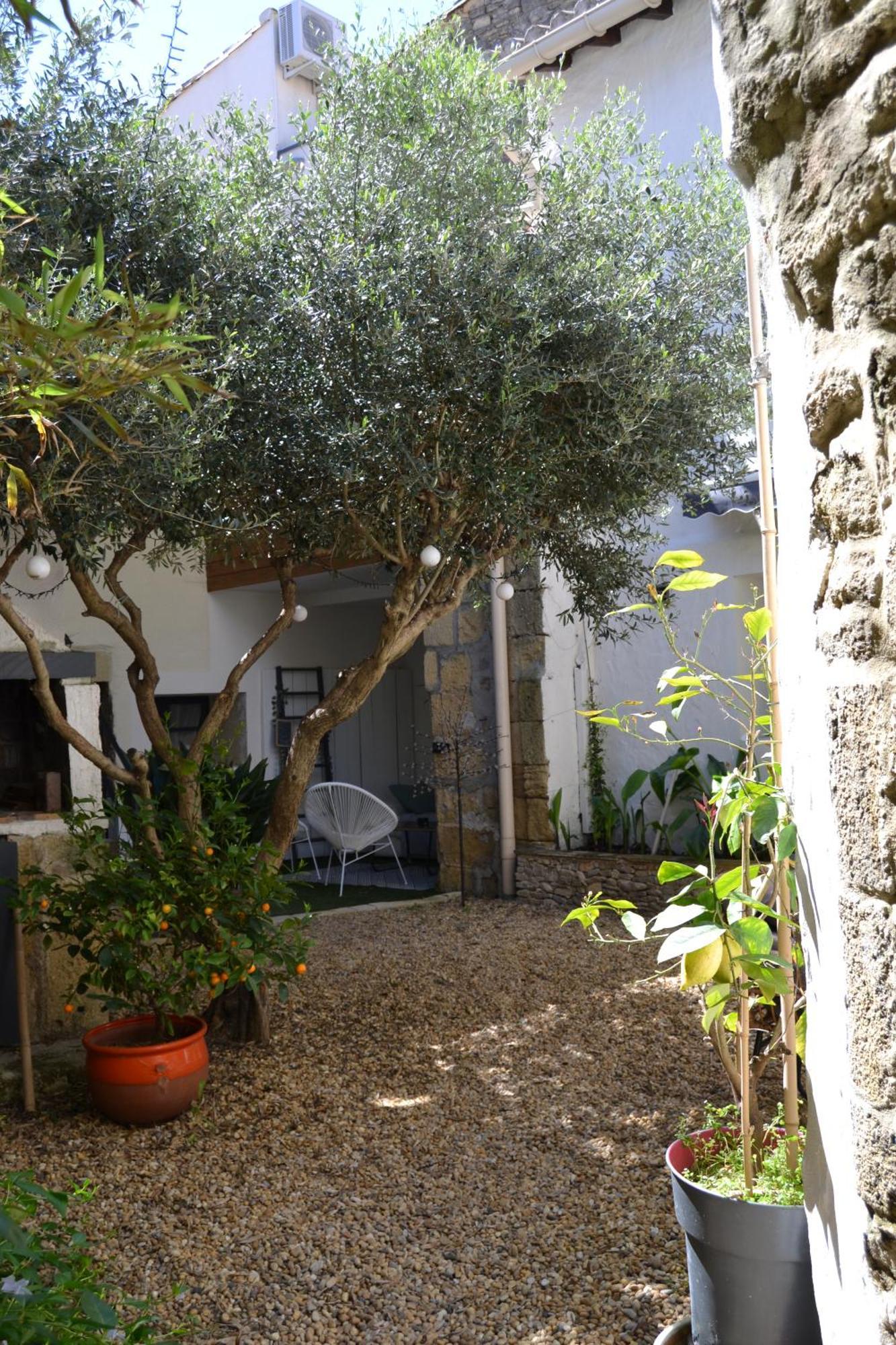La Cachette Aigues-Vives (Gard) Exterior foto