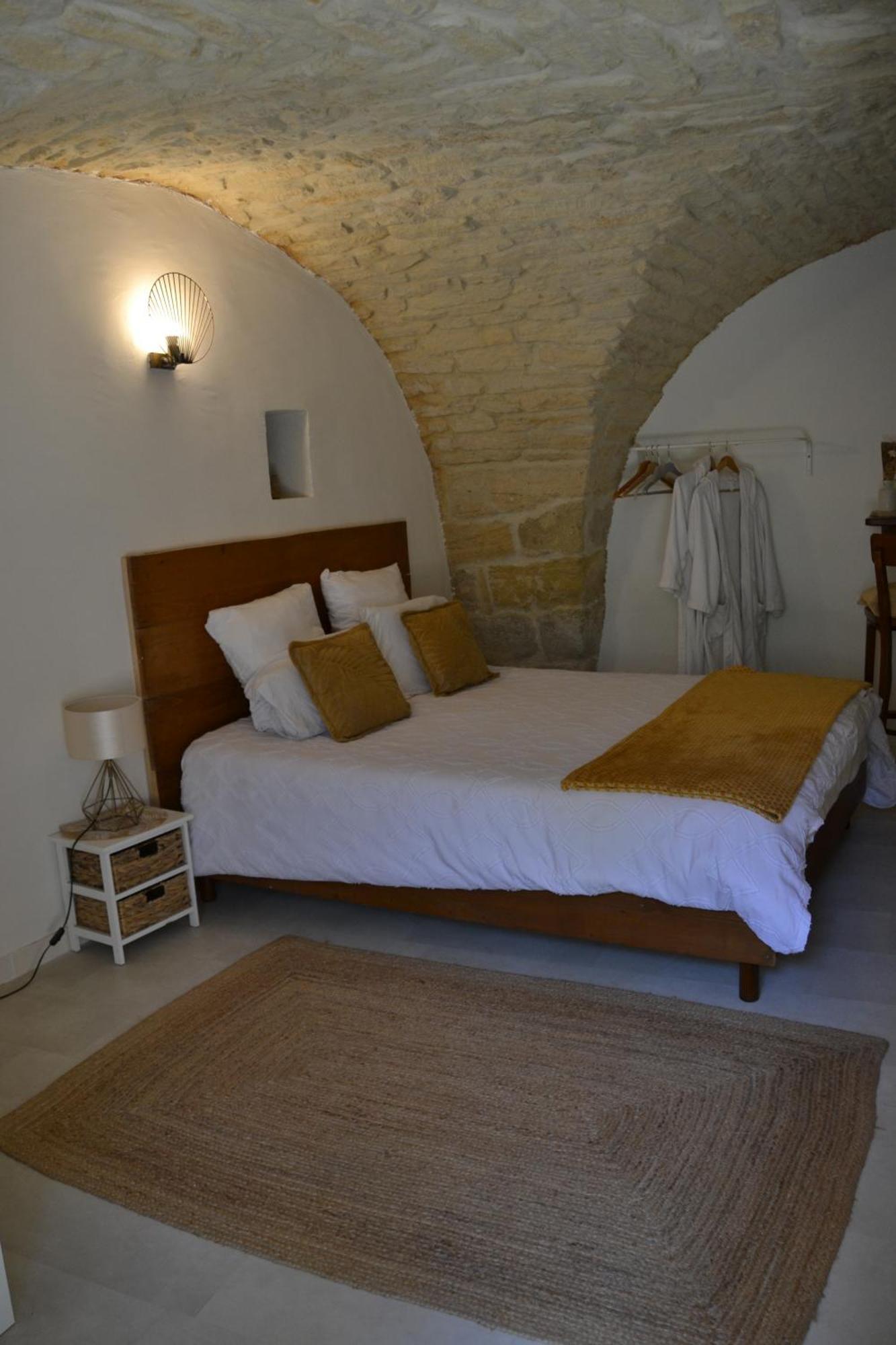 La Cachette Aigues-Vives (Gard) Exterior foto